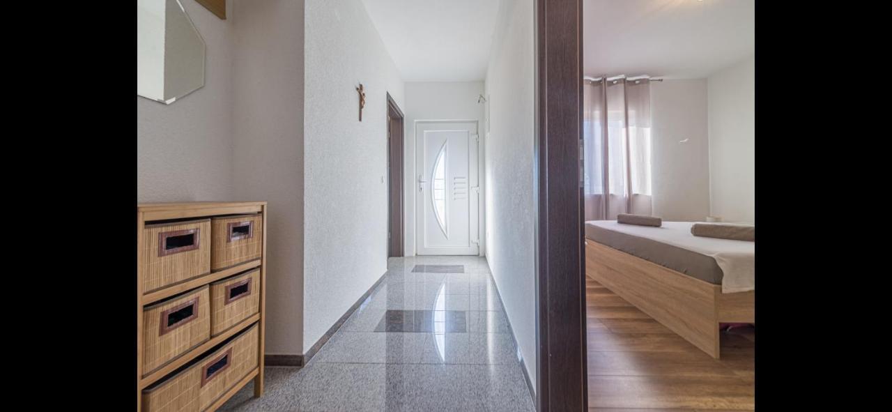 Aurum Luxury Apartments Vir Exteriér fotografie